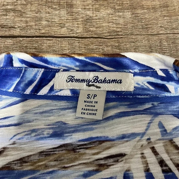Tommy Bahama - Tropical Floral Button Down Blouse - Size SP - Blue/Brown/White - Picture 7 of 9